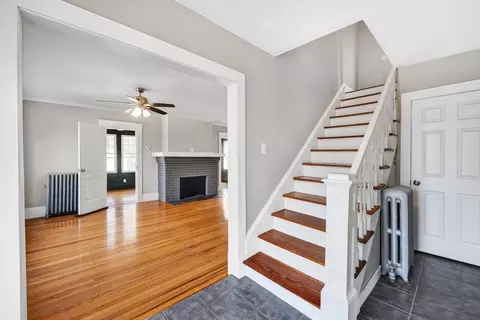 186 Belvidere St, Springfield, MA 01108 photo 4