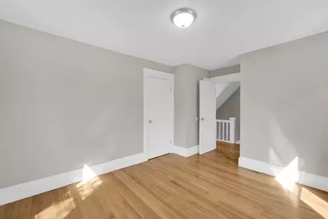 186 Belvidere St, Springfield, MA 01108 photo 32