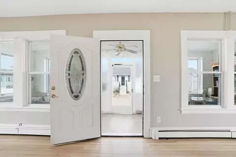 Entry Way - 48 Bates St, Hull, MA 02045 photo 5 of 5