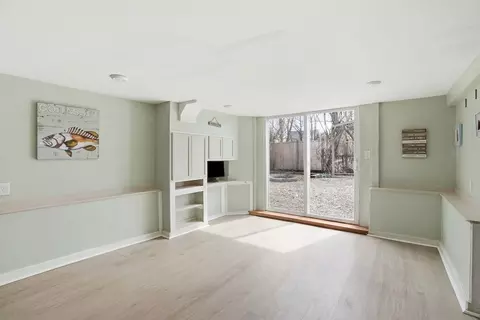 Living - 48 Bates St, Hull, MA 02045 photo 7 of 7