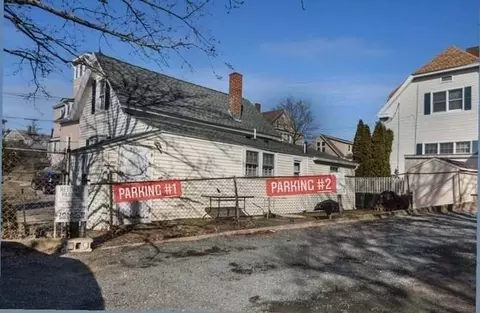Exterior - 14 Spring St # -R, Gloucester, MA 01930 photo 2 of 2