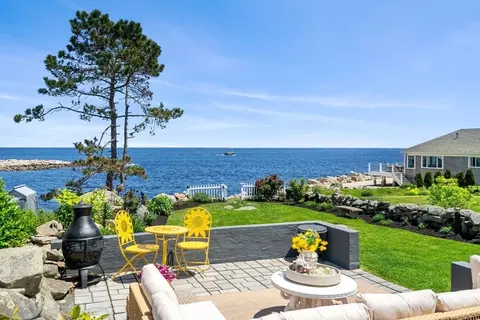 165 Granite St, Rockport, MA 01966