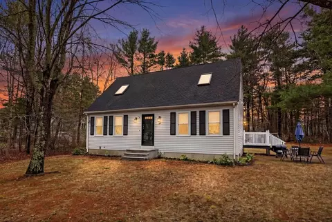 25 King St, Norfolk, MA 02056