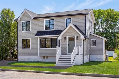 193 Park St, Stoneham, MA 02180