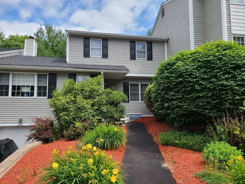 202 Torrey Ln Ext #202, Holden, MA 01520