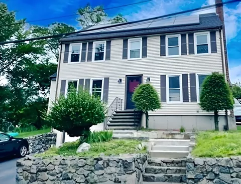 6 King St, Arlington, MA 02474