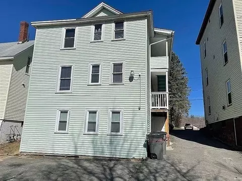 112 Ash St, Gardner, MA 01440 photo 2