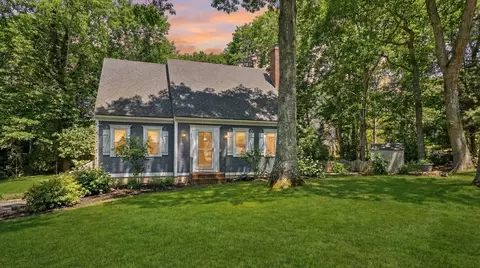 17 Kettle Drum Ln, Sandwich, MA 02537