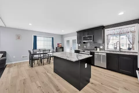 Kitchen - 42 Ringgold St, Springfield, MA 01104 photo 4 of 4