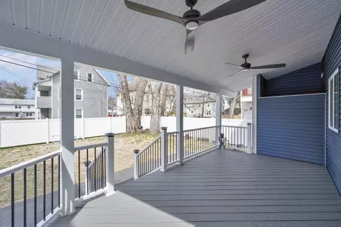 Exterior - 42 Ringgold St, Springfield, MA 01104 photo 3 of 5