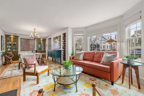 137 Front St, Marblehead, MA 01945 photo 10