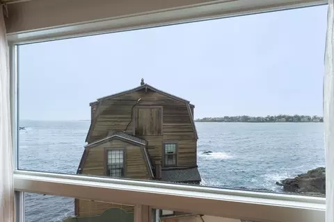 137 Front St, Marblehead, MA 01945 photo 31