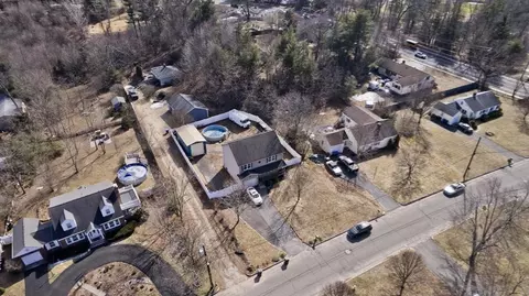 View/Area - 31 Acrebrook Rd, Springfield, MA 01129 photo 1 of 3