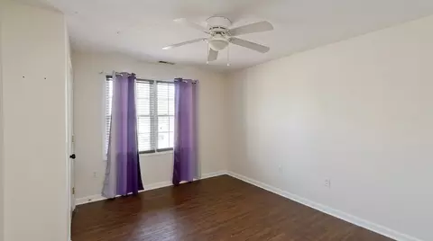 Bedroom - 31 Acrebrook Rd, Springfield, MA 01129 photo 3 of 6