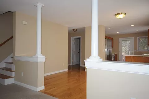 Entry Way - 29 Carleton Pl #29, Wareham, MA 02558 photo 1 of 4