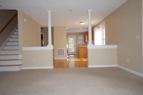 Living - 29 Carleton Pl #29, Wareham, MA 02558 photo 2 of 5