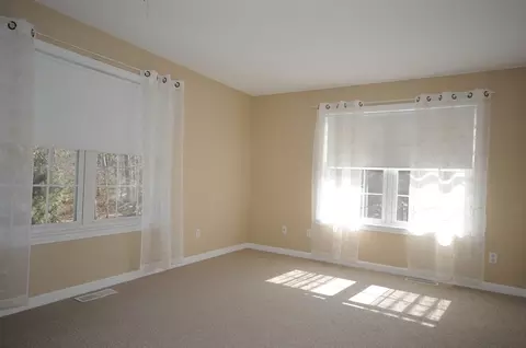 Bedroom - 29 Carleton Pl #29, Wareham, MA 02558 photo 3 of 3