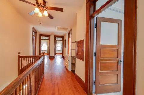 Entry Way - 23 Germain St, Worcester, MA 01602 photo 6 of 10