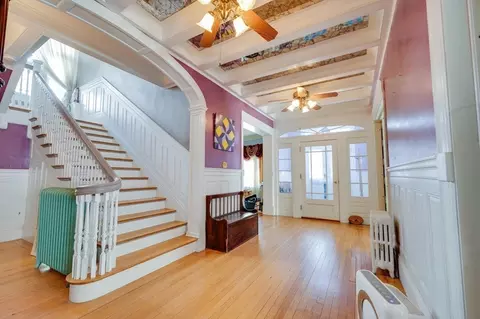 Entry Way - 23 Germain St, Worcester, MA 01602 photo 10 of 10
