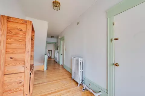 Entry Way - 23 Germain St, Worcester, MA 01602 photo 5 of 10