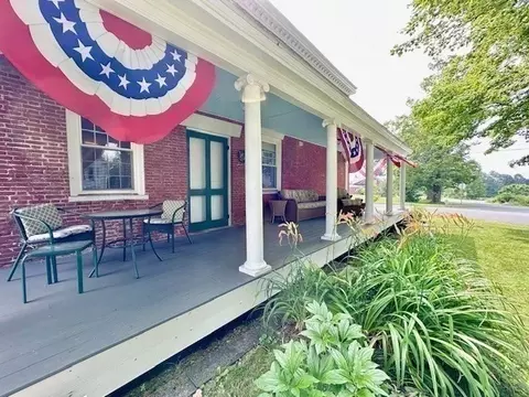 Exterior - 278 E Main St, Plainfield, MA 01070 photo 3 of 4