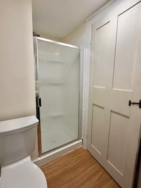 Bath - 278 E Main St, Plainfield, MA 01070 photo 3 of 4