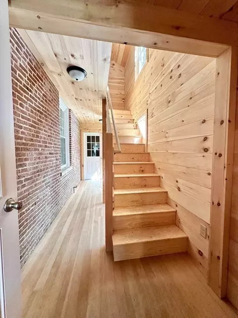Entry Way - 278 E Main St, Plainfield, MA 01070 photo 1 of 1