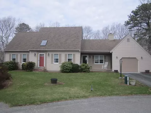 58 Terrace Hill Dr, Dennis, MA 02660