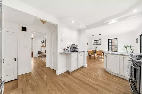 21 Cunningham Rd, Wellesley, MA 02481 photo 11