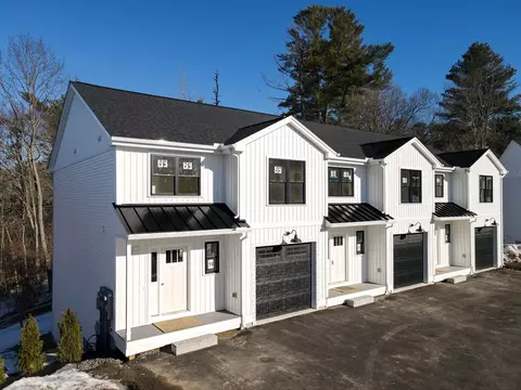 112 Genest St #10, Dracut, MA 01826