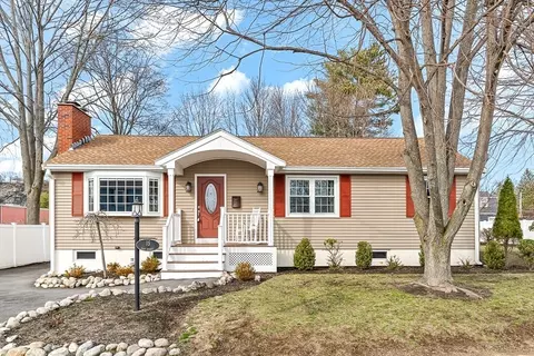 15 East St, Winchester, MA 01890