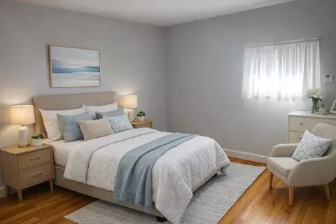Bedroom - 8 Walnut Knl, Canton, MA 02021 photo 5 of 6