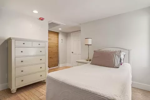 Bedroom - 3 Riverside Dr, Dover, MA 02030 photo 1 of 4
