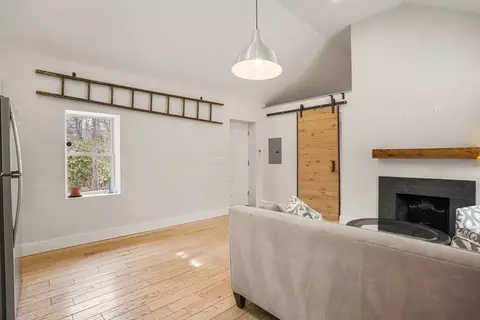 Living - 3 Riverside Dr, Dover, MA 02030 photo 3 of 5