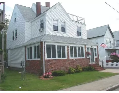33 Dolphin Ave, Winthrop, MA 02152