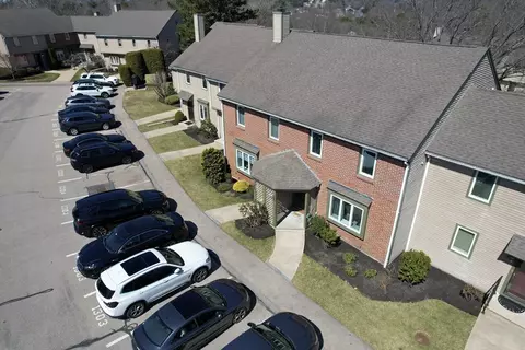 1302 Lewis O Gray Dr #1302, Saugus, MA 01906