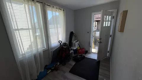 Entry Way - 529 Warren, Fall River, MA 02721 photo 8 of 9