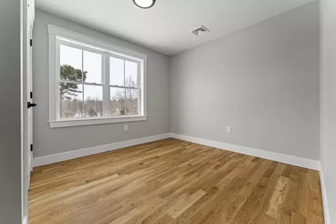 29 Thornton St, Mendon, MA 01756 photo 34