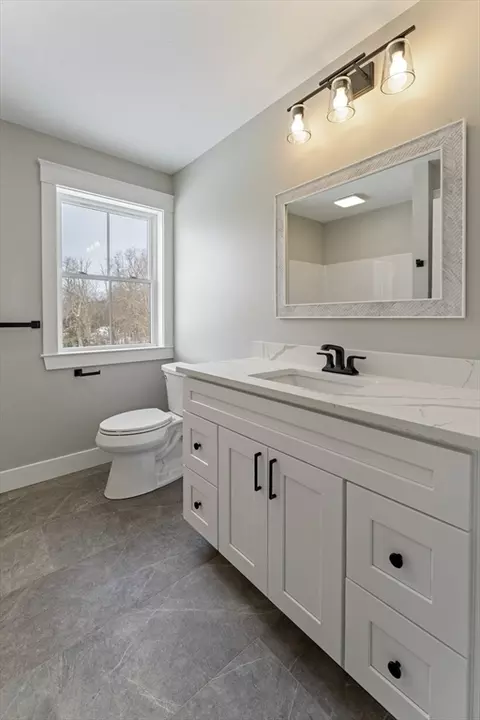 29 Thornton St, Mendon, MA 01756 photo 32