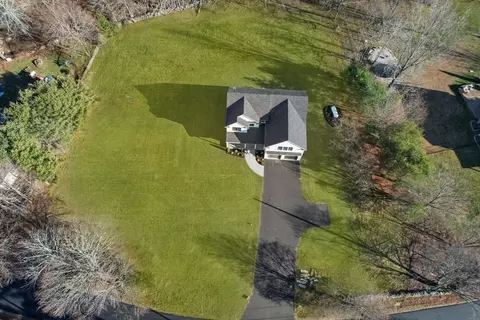 29 Thornton St, Mendon, MA 01756 photo 40