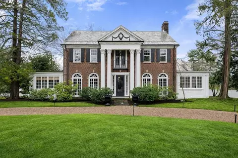 5 Hammond St, Newton, MA 02467