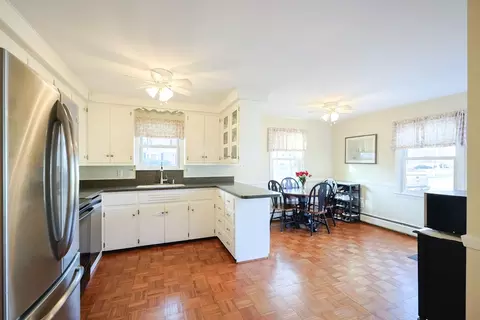 46 Melody Dr, Attleboro, MA 02703 photo 5