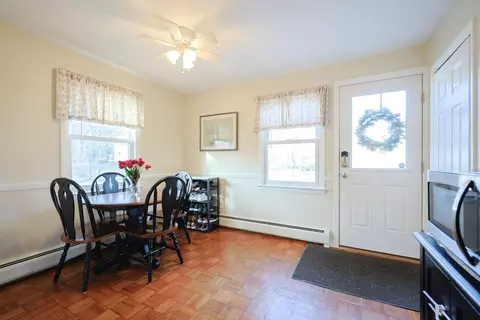 46 Melody Dr, Attleboro, MA 02703 photo 9