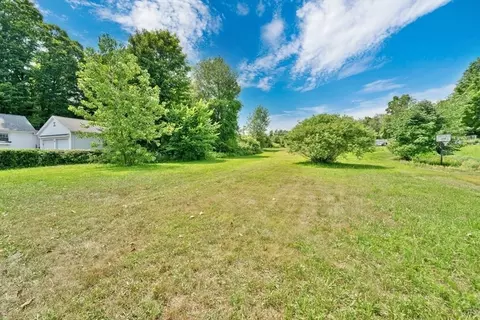 329 Fuller St, Ludlow, MA 01056 photo 2