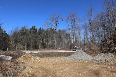148 Flaherty Rd, Barre, MA 01005 photo 2