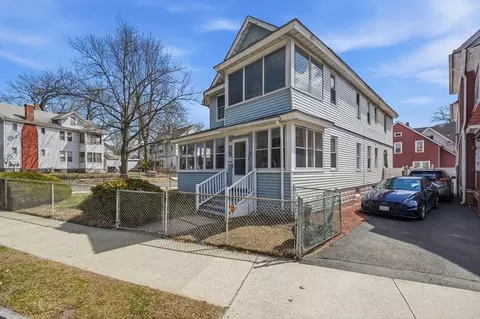 Exterior - 485 Bay St, Springfield, MA 01109 photo 1 of 4