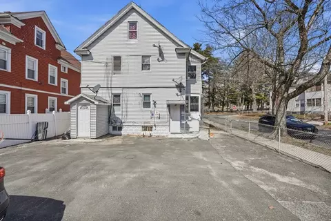 Exterior - 485 Bay St, Springfield, MA 01109 photo 3 of 4