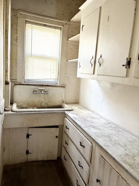 Kitchen - 154 Barnaby St, Fall River, MA 02720 photo 1 of 2