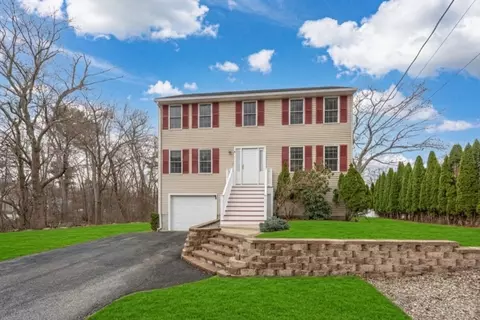 3 Lee St, Wilmington, MA 01887