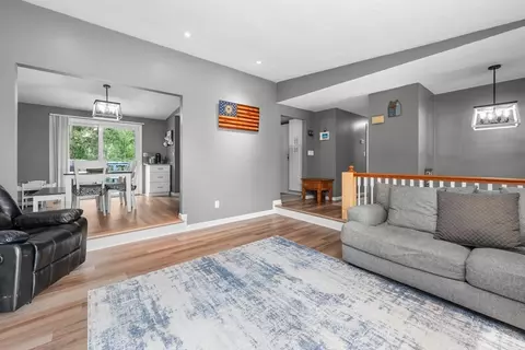 17 Colony Ave, Bourne, MA 02532 photo 6